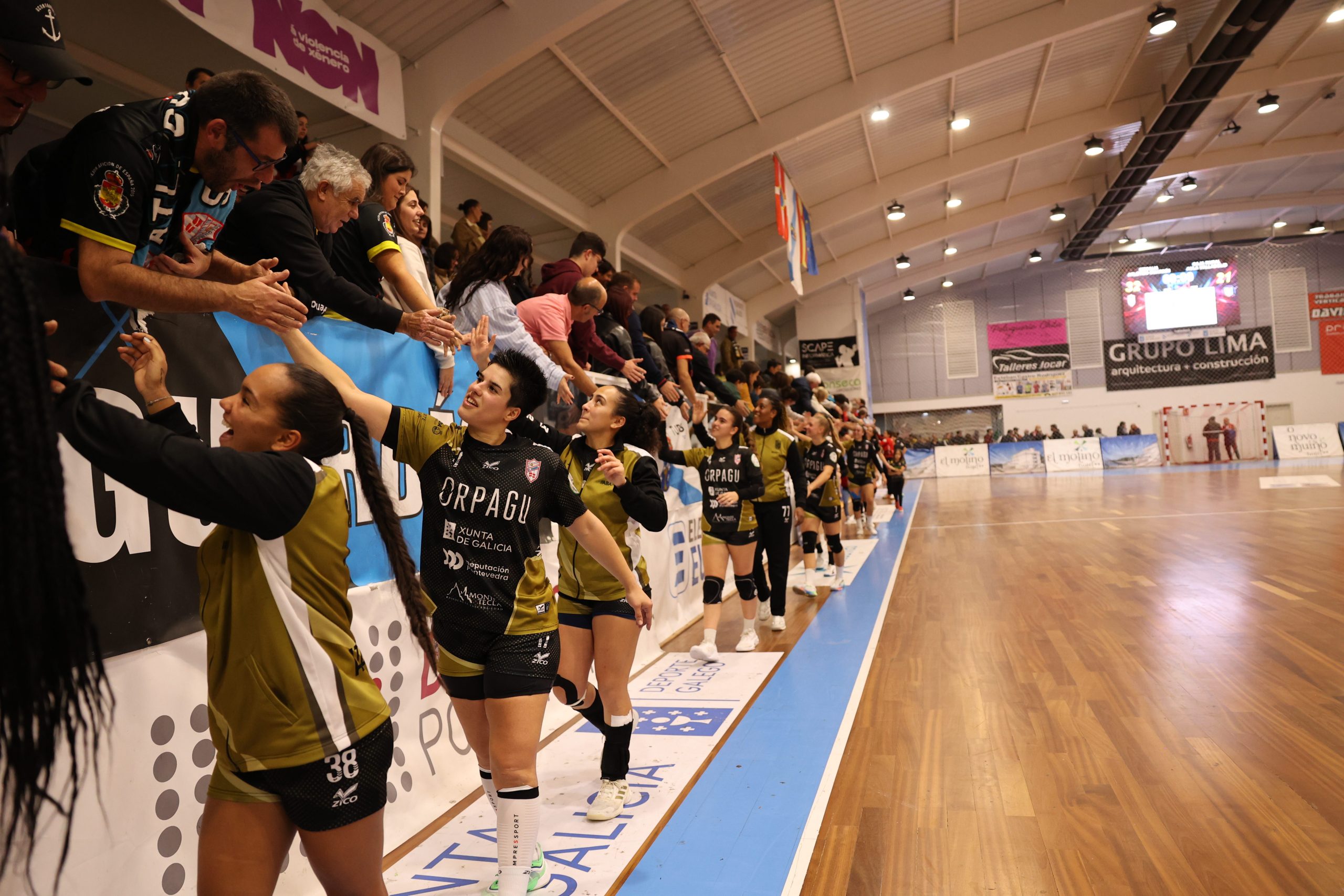 El Guardés busca coronar la semana llevándose el Derbi de Porriño